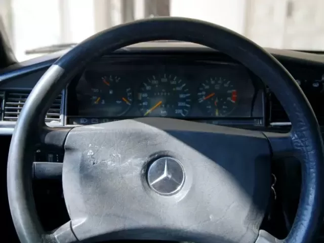 Mercedes-Benz 190, 1991 1, avtobaza.tj