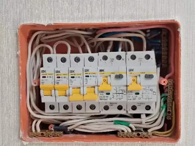 Услуги электрика / электромонтажника 1, farmo.tj