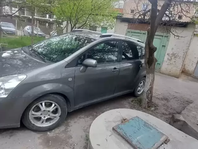 Toyota Corola Verso, 2006 1, avtobaza.tj