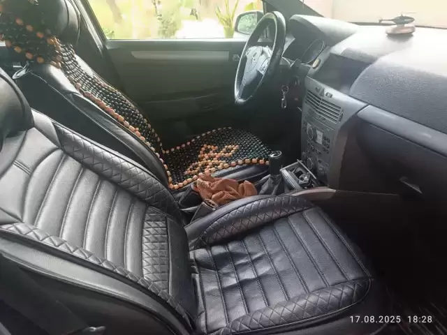 Opel Astra H, 2004 1, avtobaza.tj