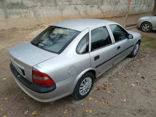 Opel Vectra B 1, avtobaza.tj