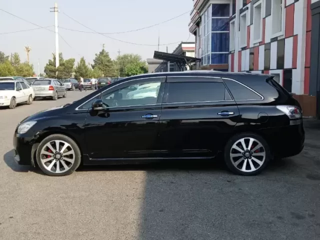 Toyota Mark X ZiO, 2011 1, avtobaza.tj