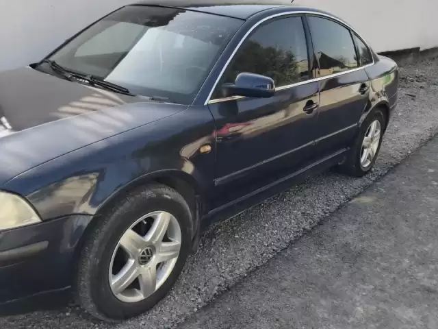 Volkswagen Passat, 2002 1, avtobaza.tj