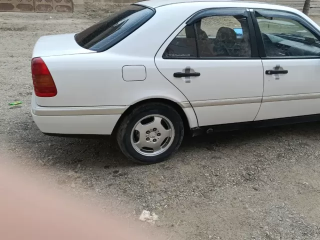 Mercedes-Benz C class 1, avtobaza.tj