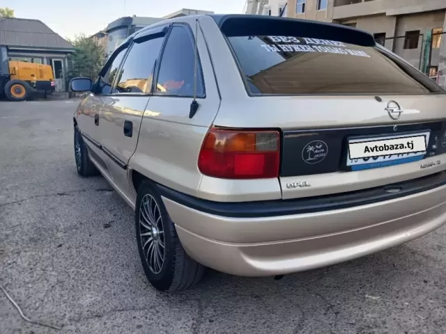 Opel Astra F 1, avtobaza.tj