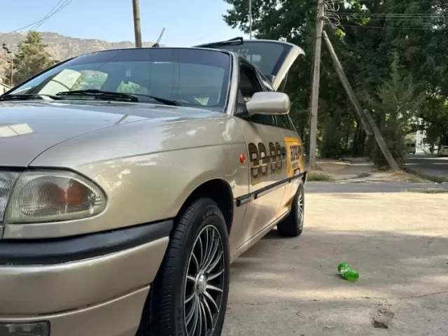 Opel Astra F 1, avtobaza.tj