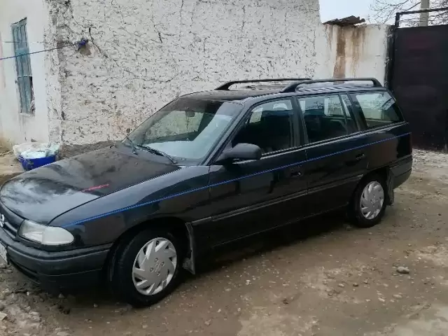 Opel Astra F, 1992 1, avtobaza.tj Opel Astra F, 1992 1, avtobaza.tj