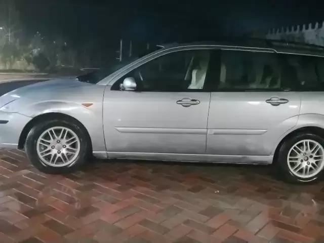 Ford Focus, 2003 1, avtobaza.tj