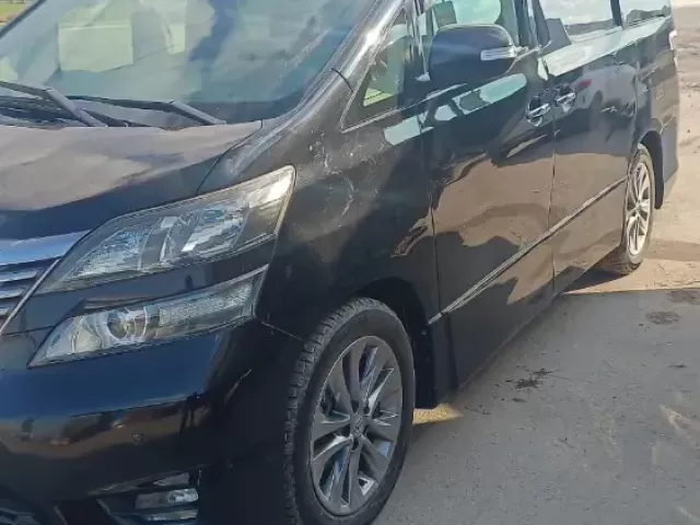 Toyota Alphard 1, avtobaza.tj