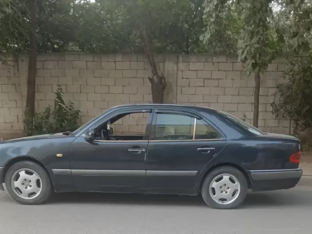 Mercedes-Benz E class, 1996 1, avtobaza.tj