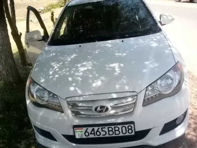 Hyundai Avante, 2010 1, avtobaza.tj