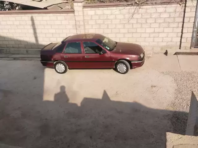 Opel Vectra A, 1993 1, avtobaza.tj Opel Vectra A, 1993 1, avtobaza.tj