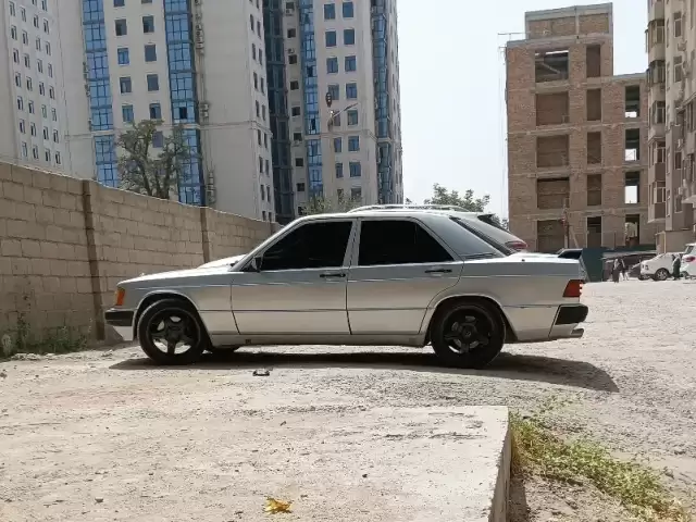 Mercedes-Benz 190, 1990 1, avtobaza.tj