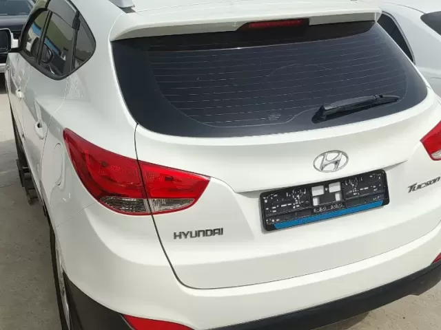 Hyundai Tucson, 2011 1, avtobaza.tj
