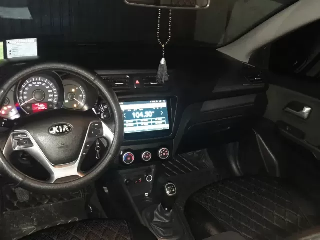 Kia Rio 1, avtobaza.tj