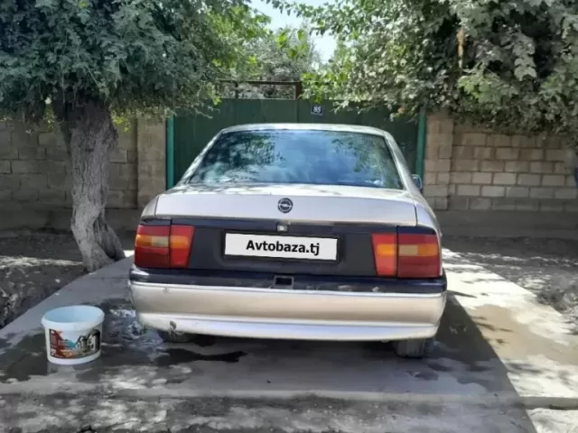 Opel Vectra A 1, avtobaza.tj