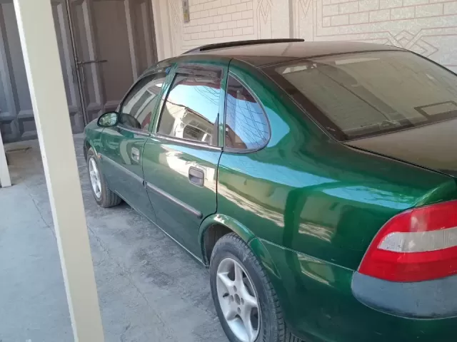 Opel Vectra B 1, avtobaza.tj