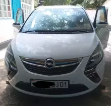 Opel Zafira, 2012 в Душанбе 