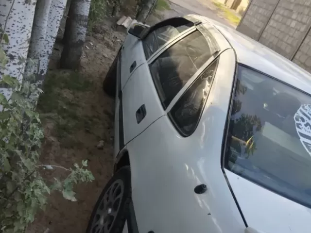 Opel Vectra A 1, avtobaza.tj