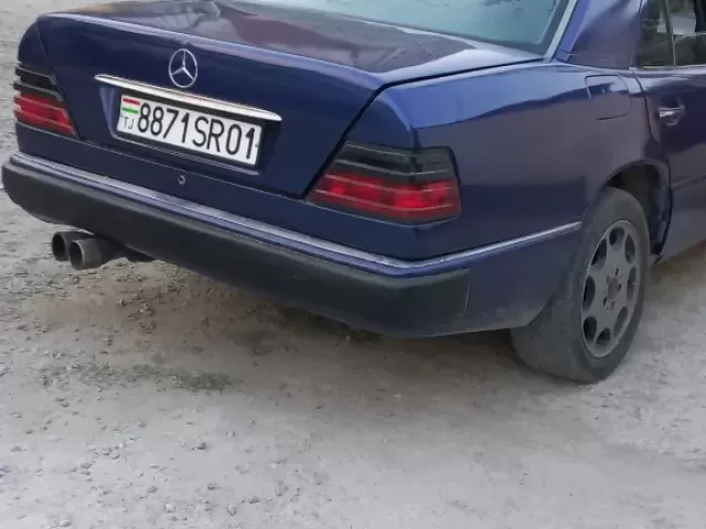 Mercedes-Benz W124, 1993 1, avtobaza.tj