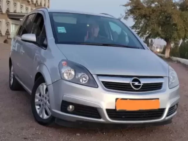 Opel Zafira 1, avtobaza.tj