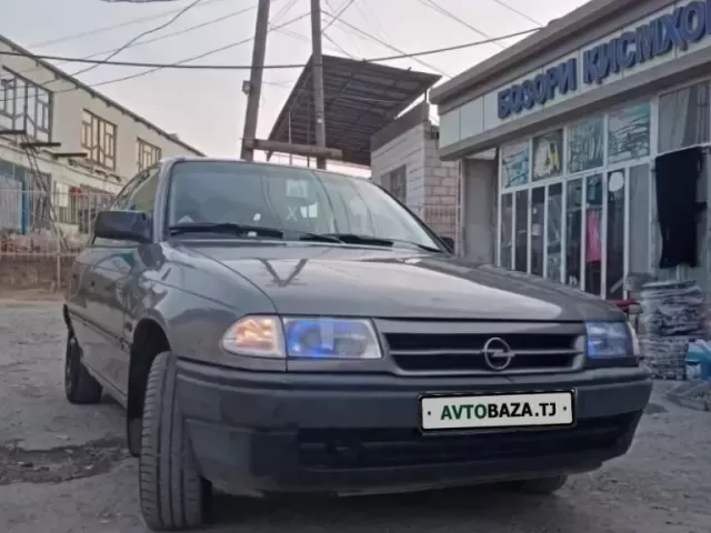 Opel Astra F 1, avtobaza.tj