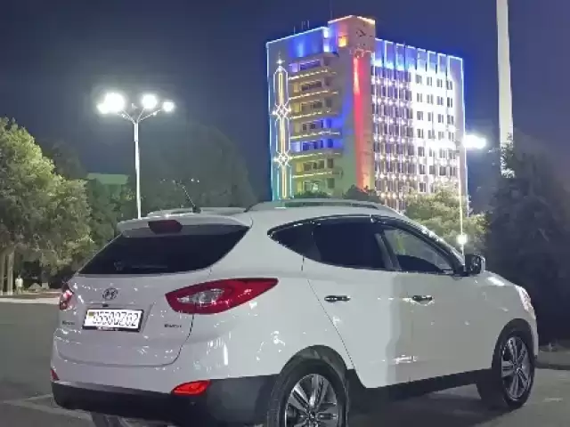 Hyundai Tucson, 2014 1, avtobaza.tj