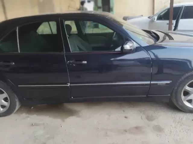 Mercedes-Benz E class, 1998 1, avtobaza.tj