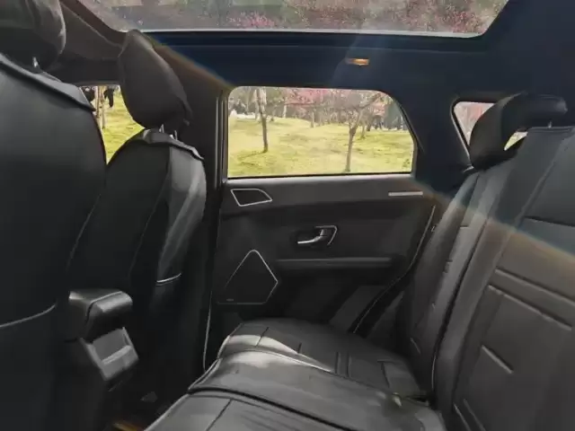 Landwind X7, 2015 1, avtobaza.tj