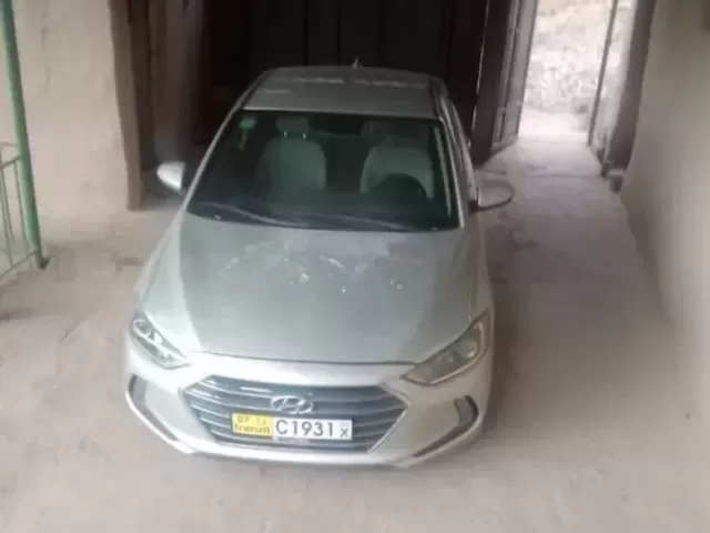 Hyundai Elantra 1, avtobaza.tj