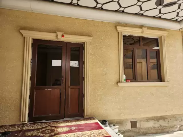 Дарвоза краска, фасад травертин 1, farmo.tj