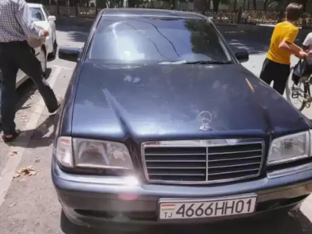Mercedes-Benz C class, 2000 1, avtobaza.tj