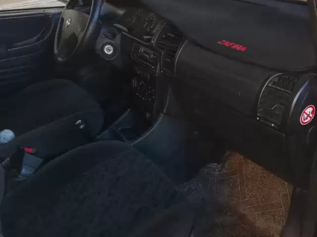 Opel Zafira, 2000 1, avtobaza.tj