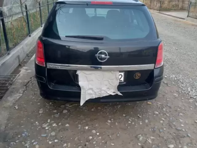 Opel Astra H, 2005 1, avtobaza.tj