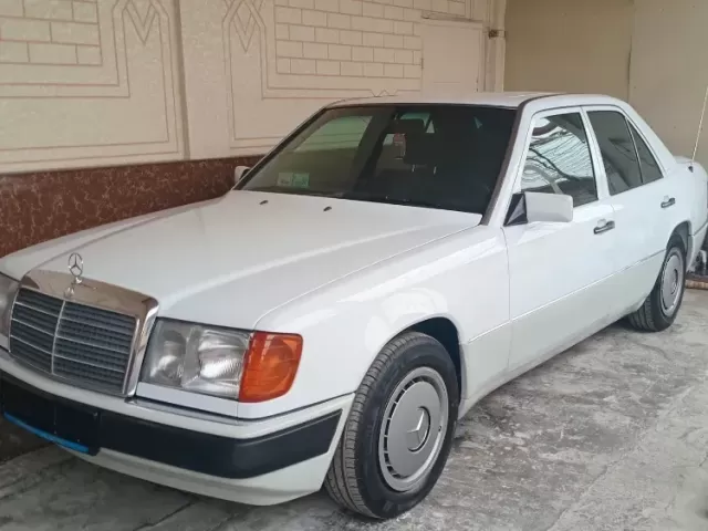 Mercedes-Benz W124 1, avtobaza.tj