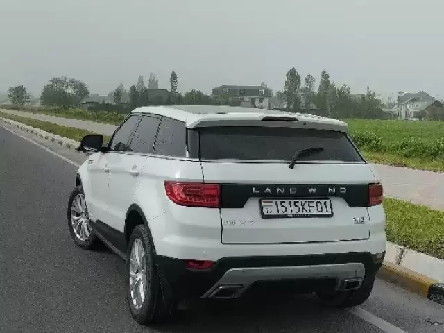 Landwind X7, 2016 1, avtobaza.tj