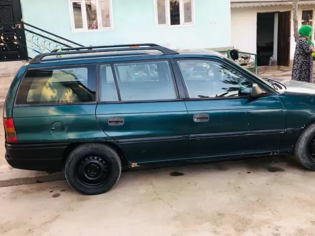 Opel Astra F 1, avtobaza.tj