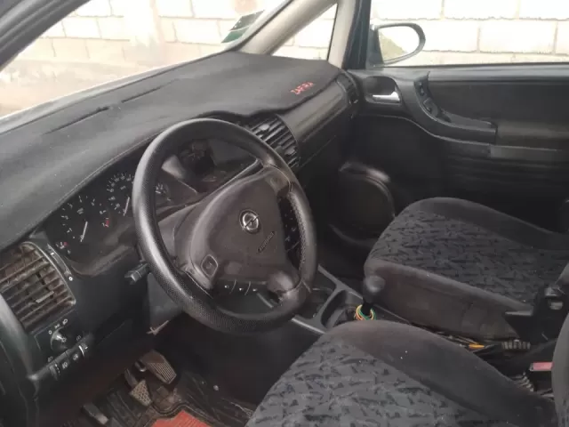 Opel Zafira 1, avtobaza.tj