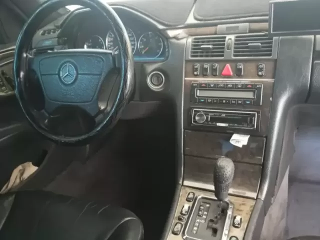 Mercedes-Benz E class 1, avtobaza.tj