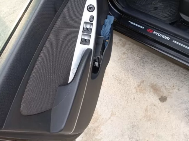 Hyundai Solaris, 2012 1, avtobaza.tj