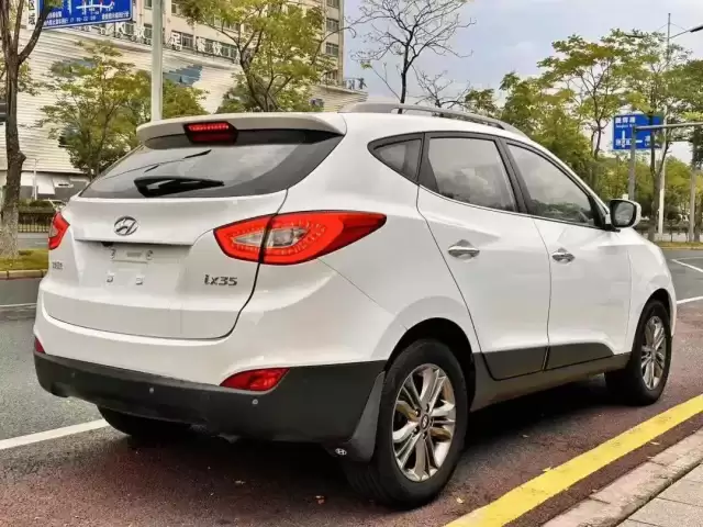 Hyundai Tucson, 2015 1, avtobaza.tj