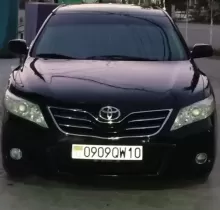 Toyota Camry, 2010 в Абдурахмони Джоми