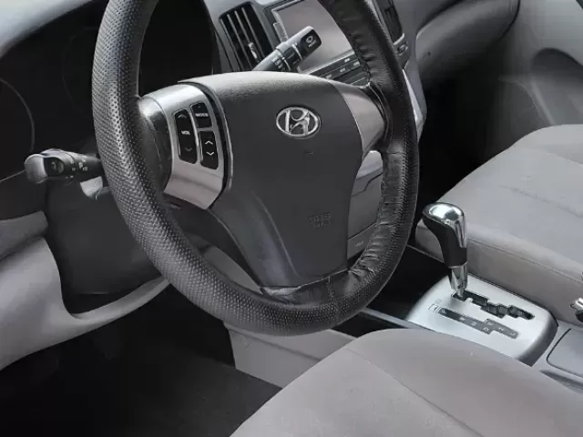 Hyundai Avante, 2010 1, avtobaza.tj