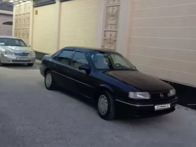 Opel Vectra A 1, avtobaza.tj