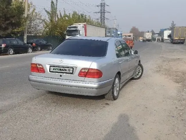 Mercedes-Benz E class 1, avtobaza.tj