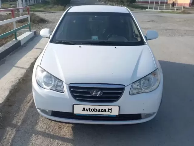 Hyundai Avante 1, avtobaza.tj