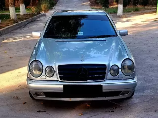 Mercedes-Benz E class, 1996 1, avtobaza.tj