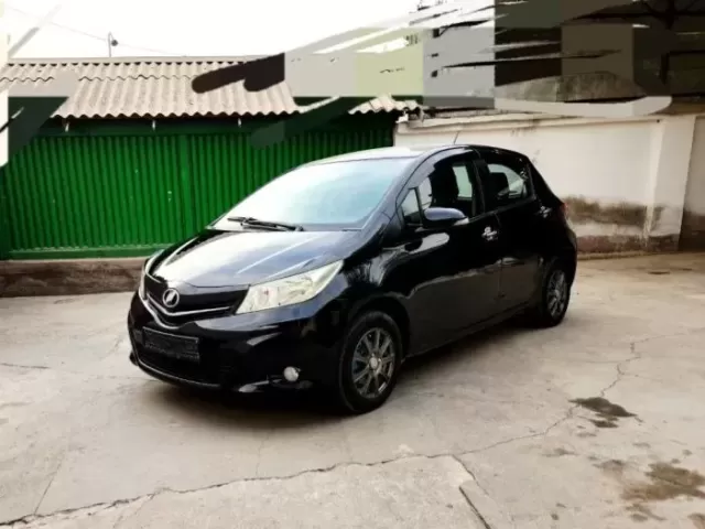 Toyota Vitz, 2011 1, avtobaza.tj