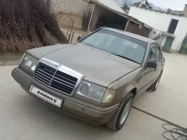 Mercedes-Benz W124, 1987 1, avtobaza.tj