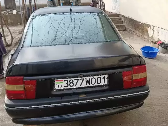 Opel Vectra A, 1995 1, avtobaza.tj Opel Vectra A, 1995 1, avtobaza.tj